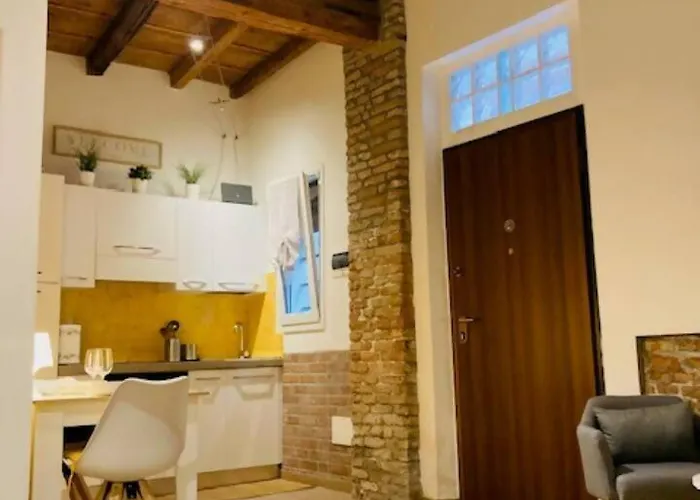 Apartment Nel Cuore Di Ferrara